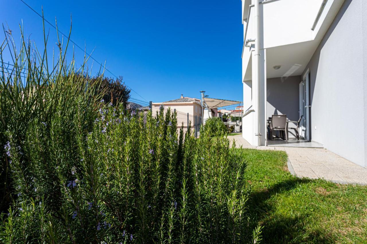 Apartments Crnekovic Tomislava 8 Baška Exterior foto